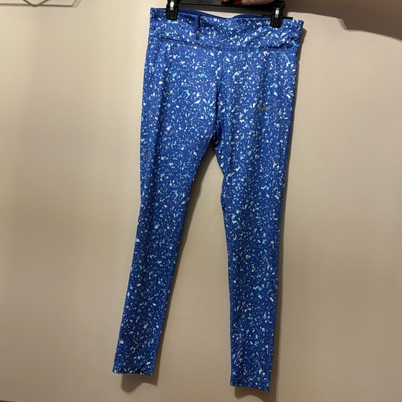 Nike leggings - Picture 1 of 3